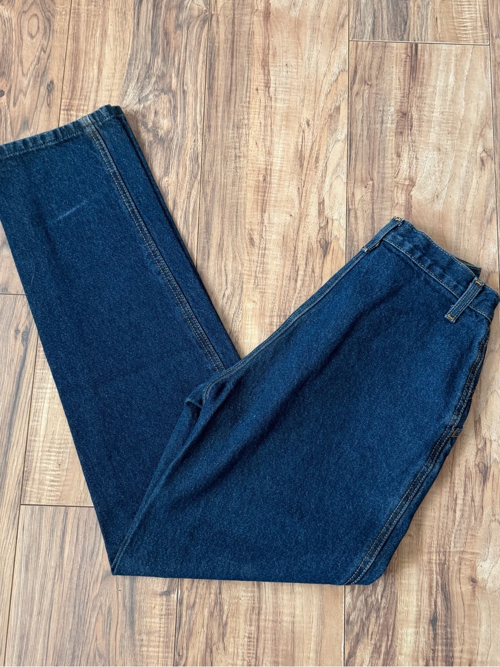 Vintage Retro Rockies Women's Straight-Leg Jeans in Deep Blue Denim • Size: 6 R